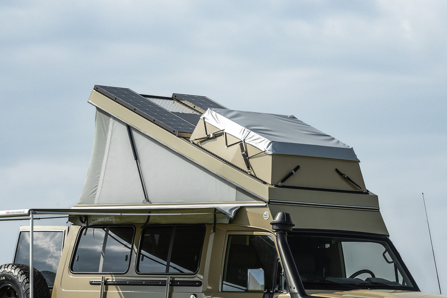 Dachbox auf Tom's Worldcruiser