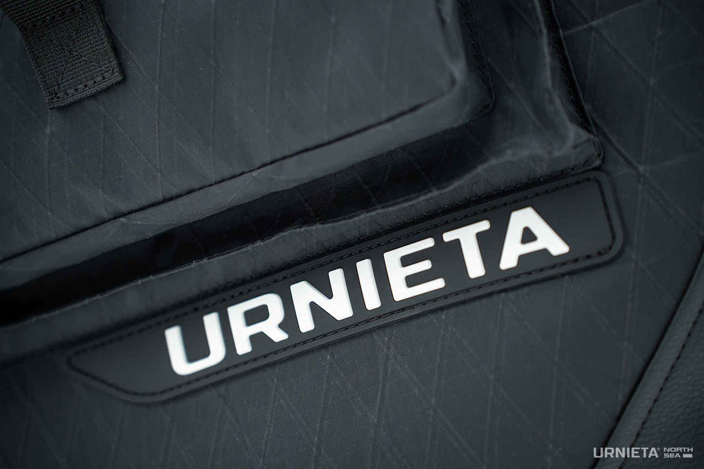 Nahaufnahme Logo Urnieta Reserveradabdeckung
