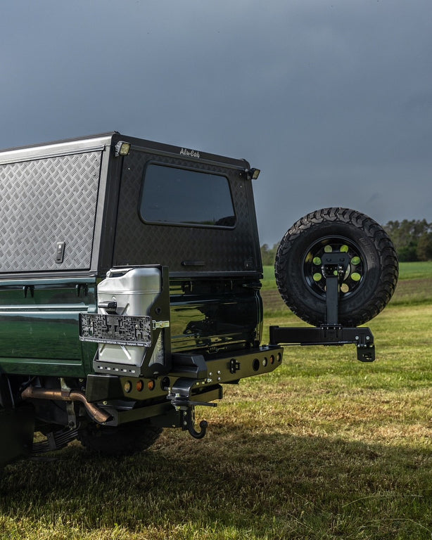 Offene Heckstoßstange Toyota Land Cruiser J7