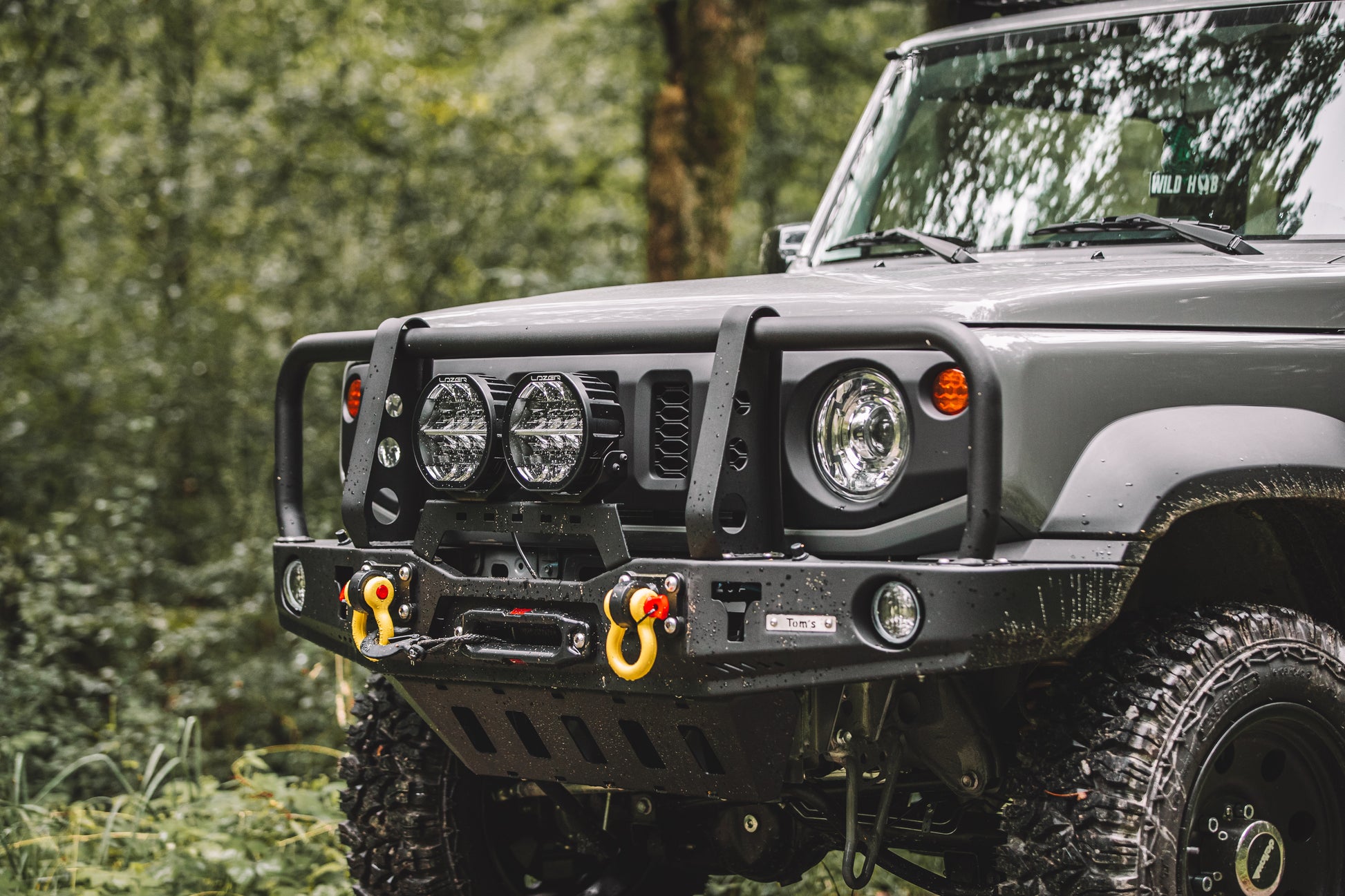 Suzuki Jimny Windenstoßstange 1