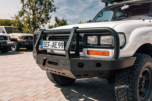 Windenstoßstange an Toyota J8