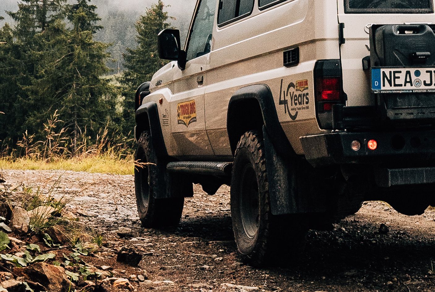 Verbreiterungen GFK Landcruiser 78